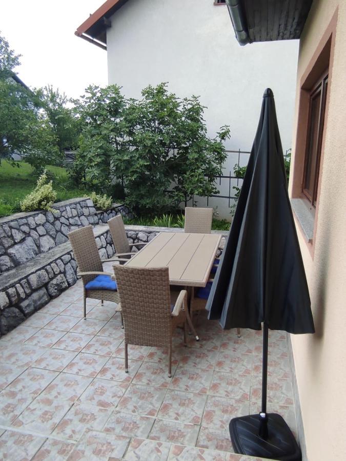 Apartman Domi スルニュ エクステリア 写真
